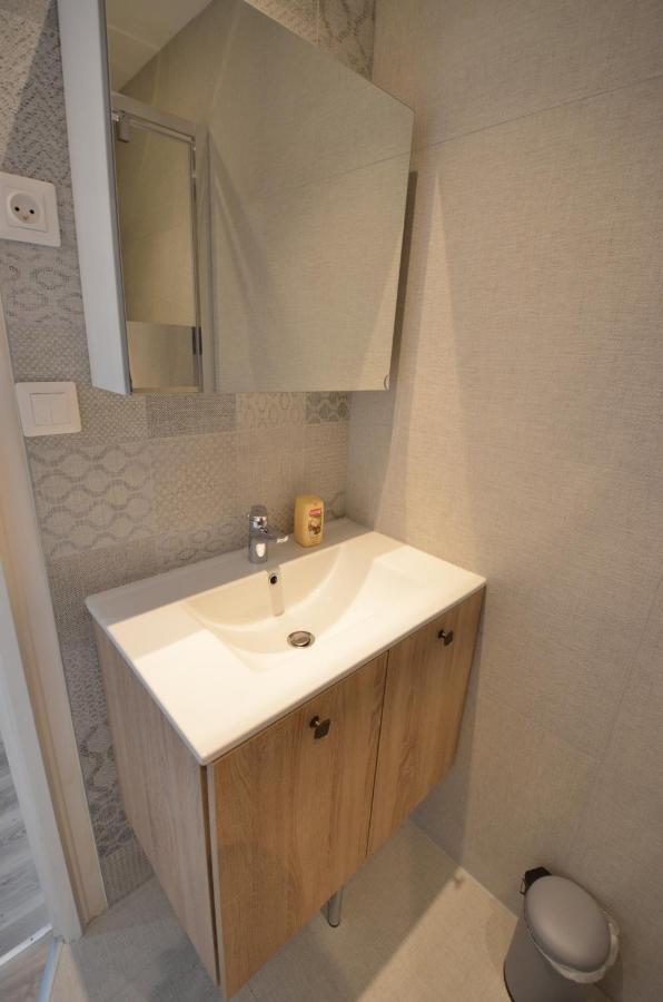 Studio - Wifi - Ultra Centre Apartment Annecy Bagian luar foto